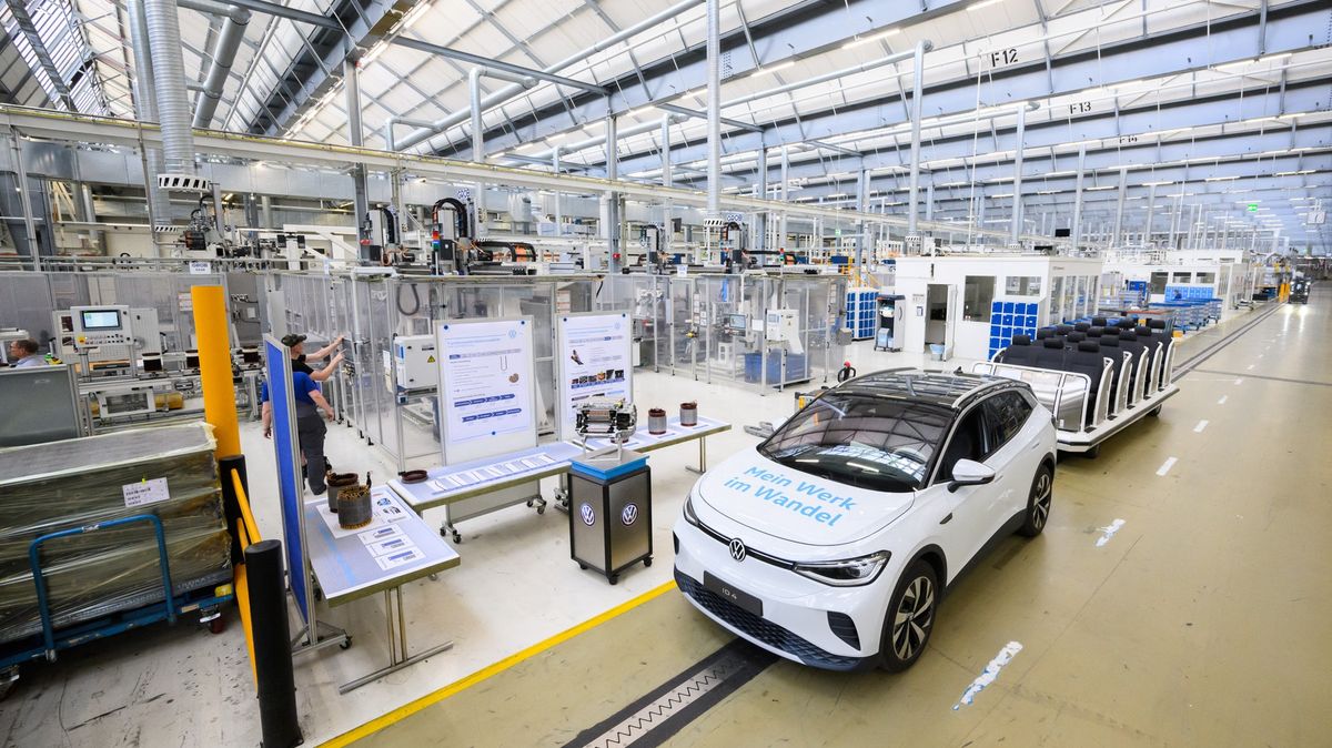 Továrna, která pomůže udržet automotiv v Česku. Stavět by se mohla za dva roky